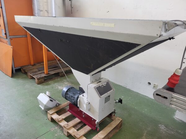 Młynek stanowiskowy 2,2 kW