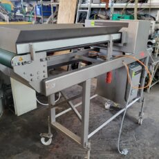 Taśmociąg z detektorem wszelkich metali